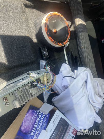 Продам магнитолу