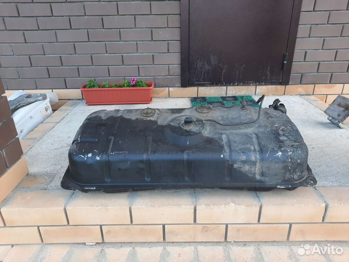 Бензобак газ 3102 1 серия