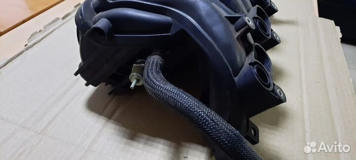 Дроссельная заслонка+коллектор Тойота Рав4/Авенсис