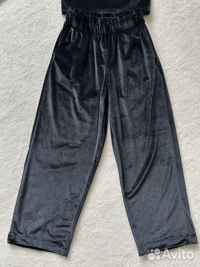 Zara бархатный костюм р134