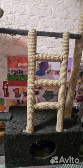 Когтеточка с домиком