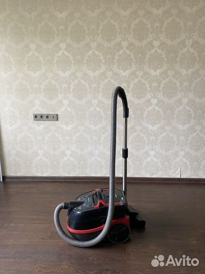 Пылесос Bosch BWD41720