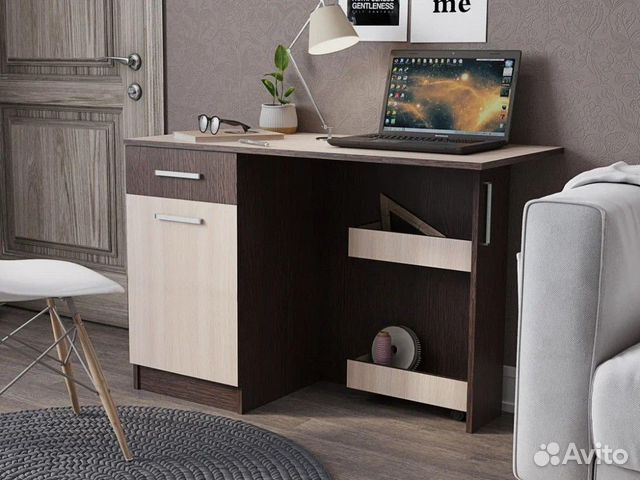 Письменный складной стол в наличии