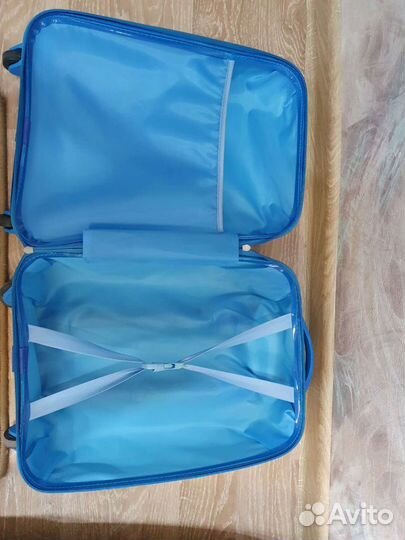 Чемодан детский