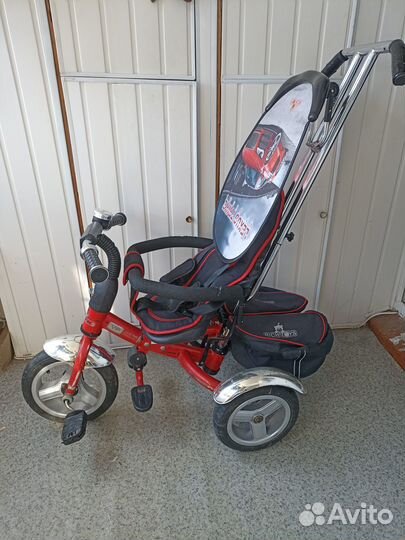 Детский велосипед с ручкой