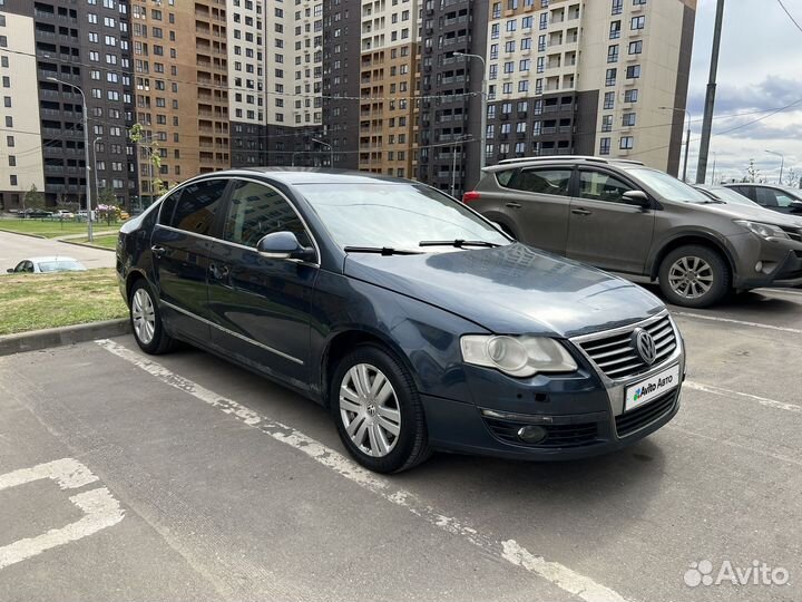 Volkswagen Passat 2.0 AT, 2005, 215 000 км