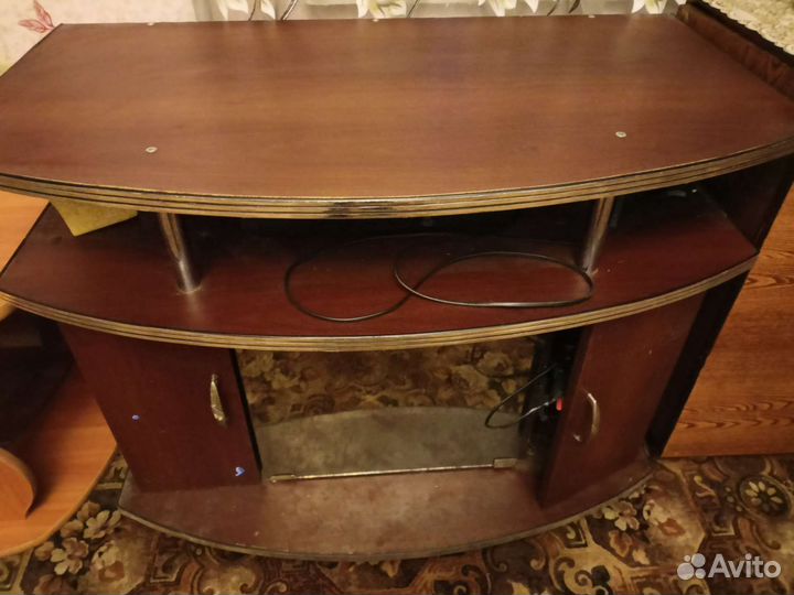 Тумба под телевизор