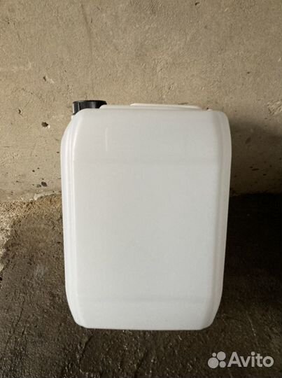 Канистра пластиковая 20 литров