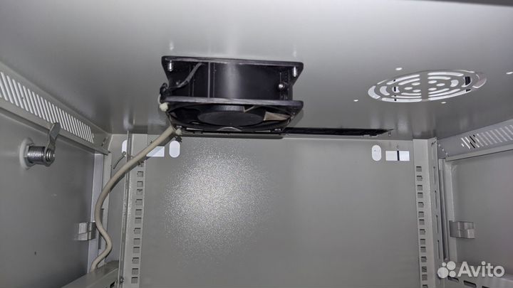 Серверный шкаф Cabeus 18U