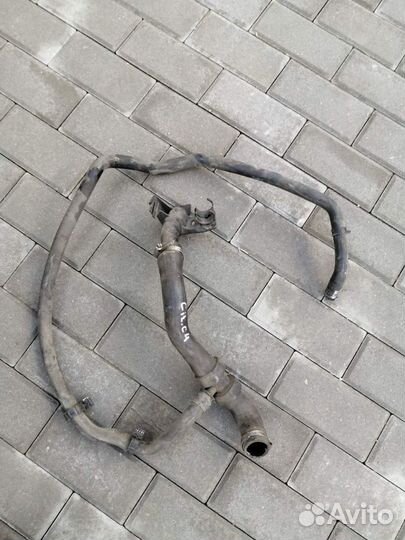 Нижний Патрубок Радиатора Ситроен С4 Пежо 307