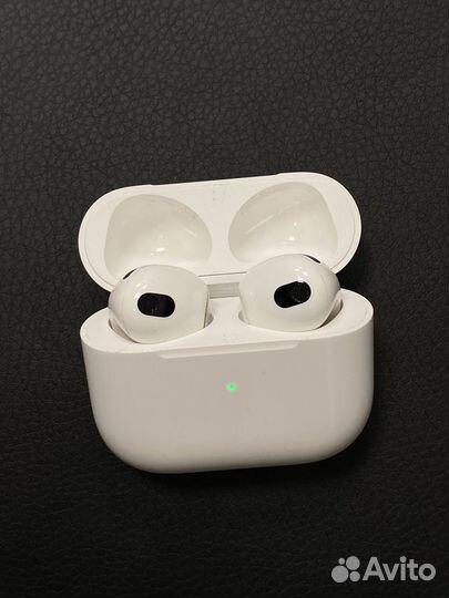 Беспроводные наушники apple airpods 3