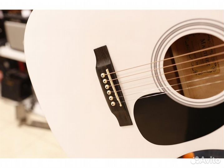 Martinez FAW - 702 / WH акустическая гитара