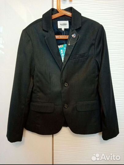 Одежда для школы новая. Жакет, пиджак