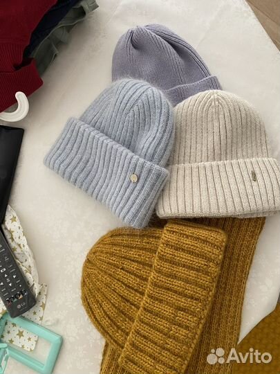 Шапки женские