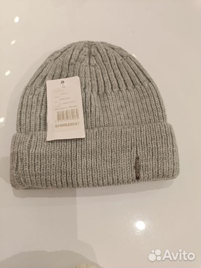Новая мужская вязанная шапка maxval
