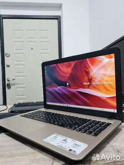 Надёжный ноутбук asus i3-5005U