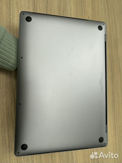 Apple MacBook Pro 16 i9 1tb