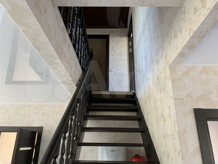 Дом 113 м² на участке 6 сот.