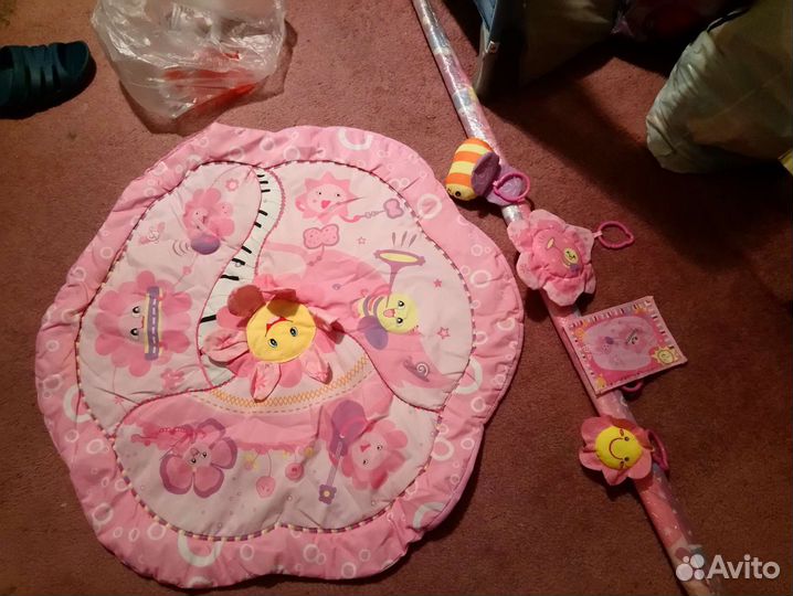 Развивающий коврик розовый