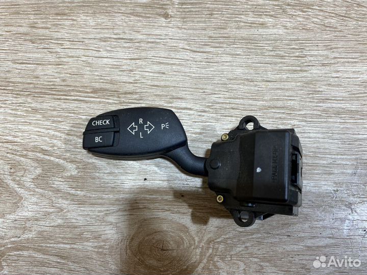 Переключатель поворотников BMW 5 E60 Арт 686