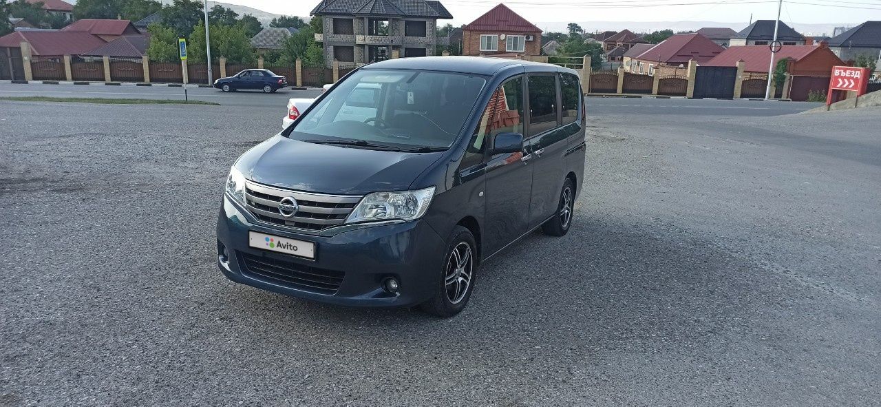 Nissan Serena: фото владельца