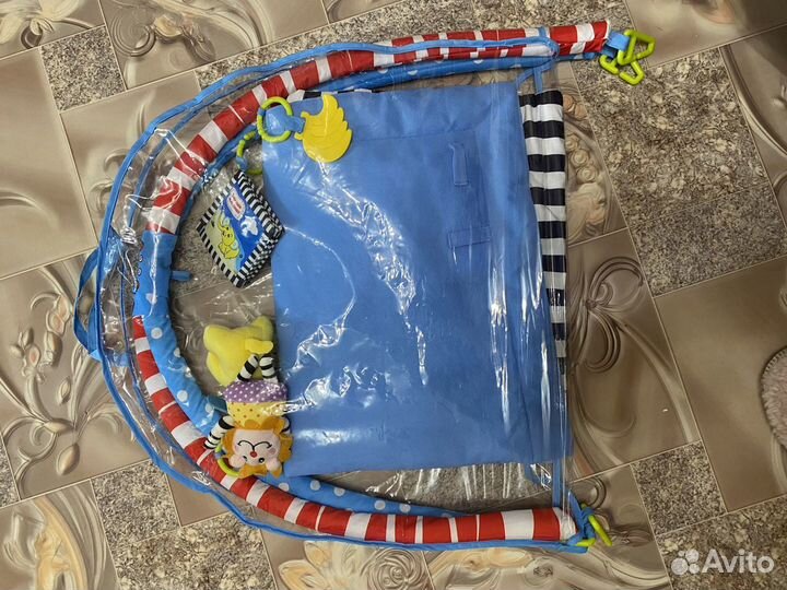 Развивающий коврик