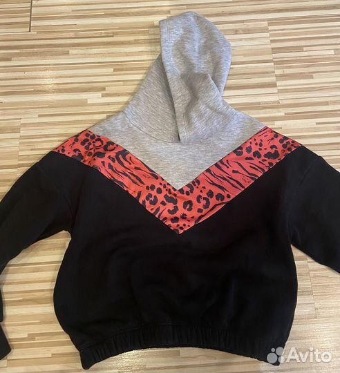 Пакет вещей на девочку р.128