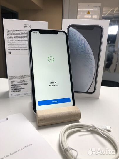 iPhone Xr 64gb белый