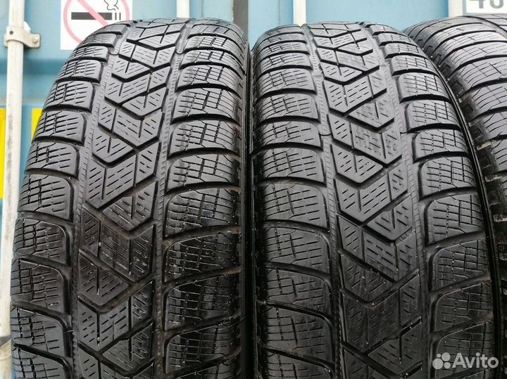 Pirelli Scorpion Winter 215/70 R16 104H