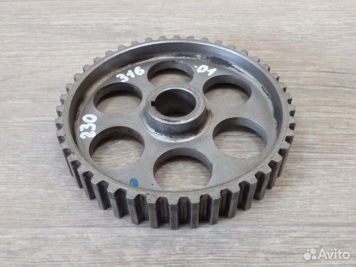 Шестерня (шкив) распредвала 2110