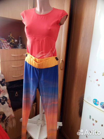 Костюм для фитнеса 46 48 новый
