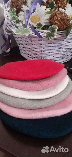 Берет женский