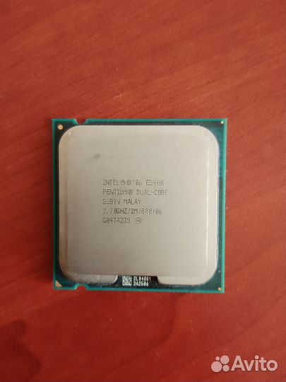 Процессор на 775 сокет