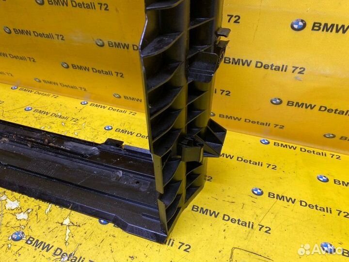 Рамка радиатора Bmw 7 E65 N62B44 2004