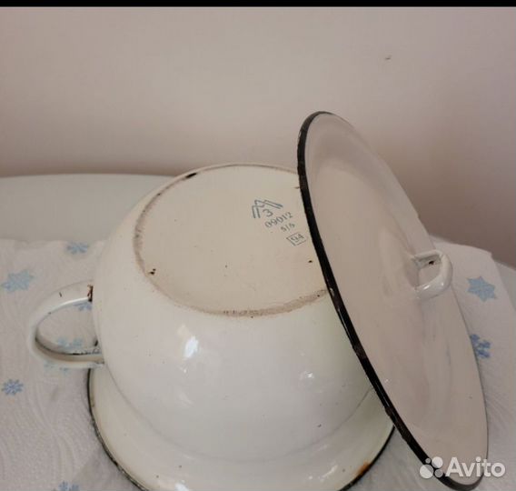 Ночная ваза, горшок эмалированный горшок СССР