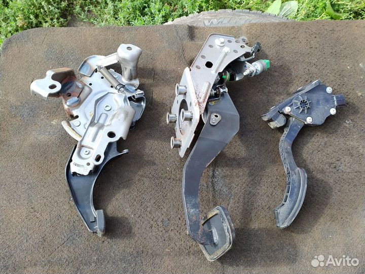 Педали Лексус RX 350