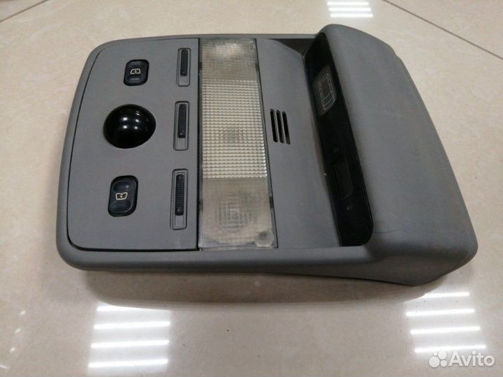 Плафон подсветки салона Peugeot 806 минивен EW10J4