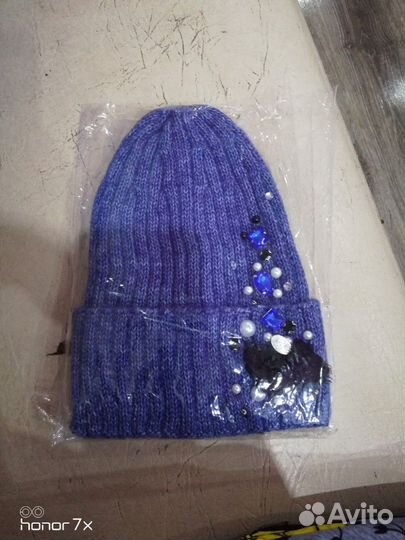 Шапки новые модные