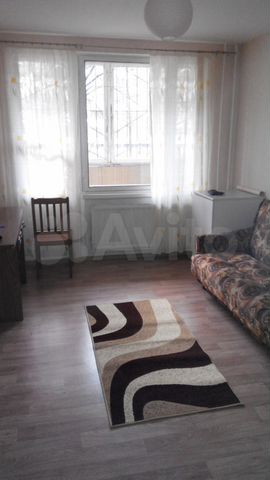 Комната 15 м² в 4-к., 1/9 эт.