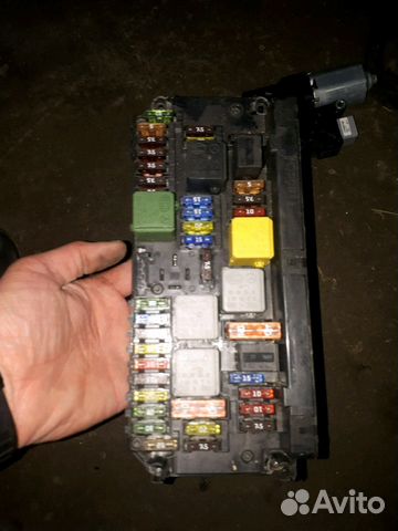 Блок предохранителей,sam мерседес 204,212