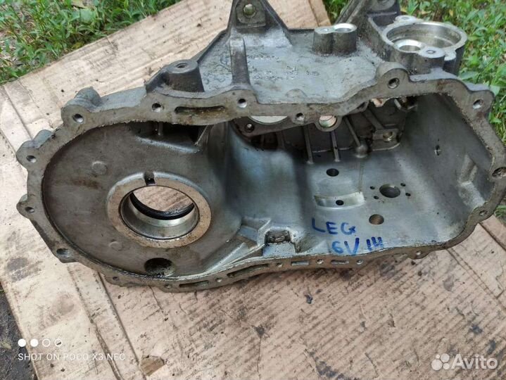 Корпус, кожух картер МКПП Шкода Октавия А5