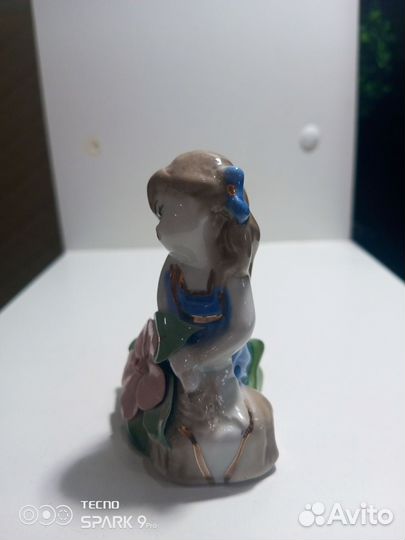 Фарфоровые статуэтки