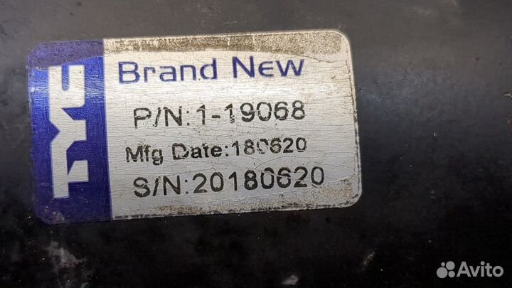 Стартер Infiniti QX56, 2012