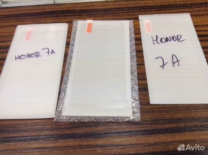 Стекло Honor 7A Каминского 12 наклейка в подарок