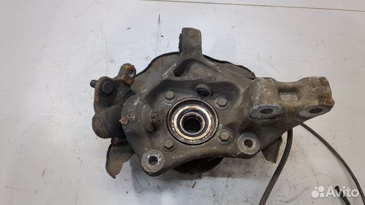 Ступица (кулак, цапфа) левая передняя Toyota Prius, 2005