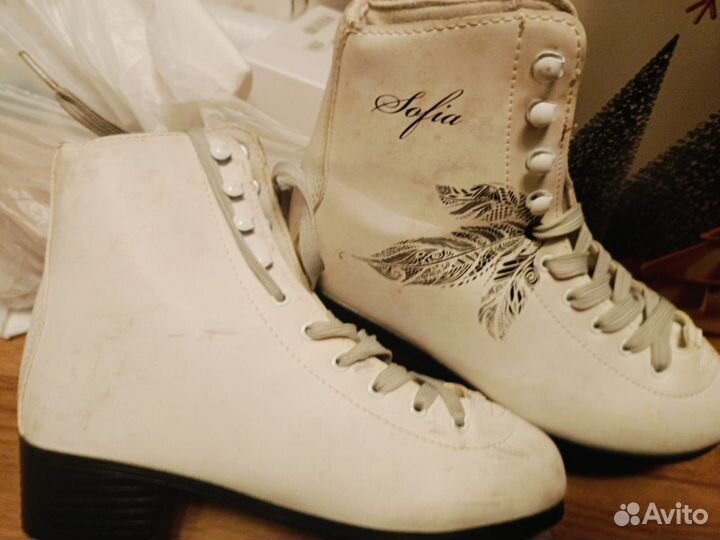 Коньки фигурные