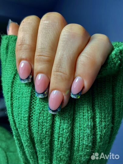 Маникюр и педикюр с покрытием гель-лак