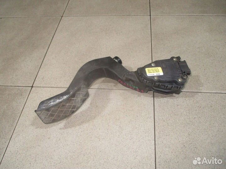 Педаль газа VW Passat (B5)