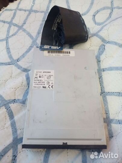 Sony Floppy 3,5 дисковод на шлейфе