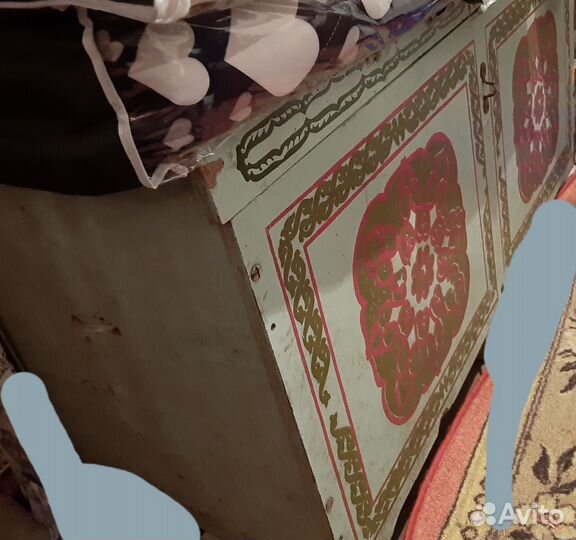 Сундук деревянный старинный